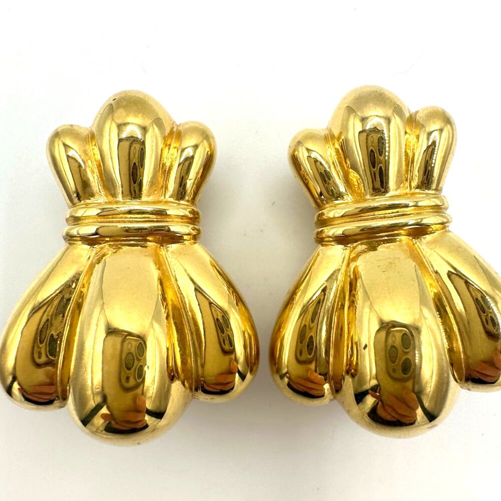 St. John signed 1980s 1990s vintage gold plated heavy abstract clip on earrings